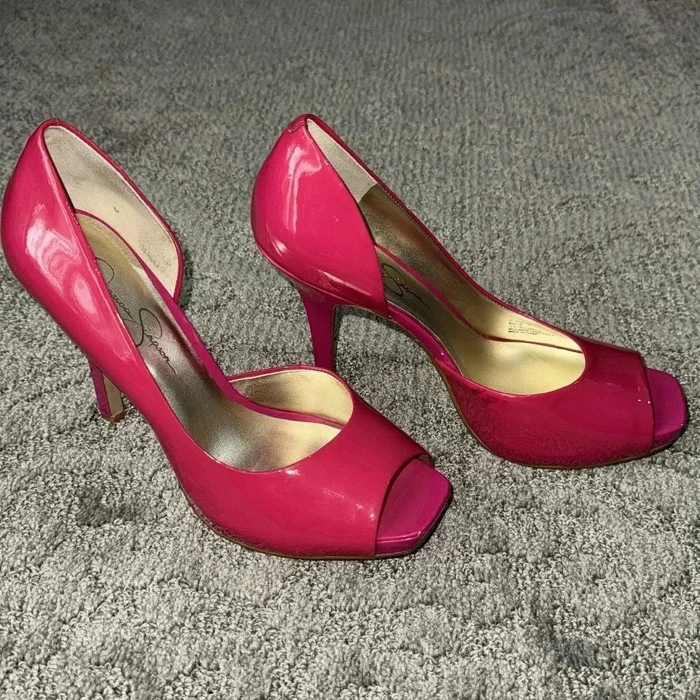 •Jessica Simpson pink patent platform stiletto• - Picture 2 of 10